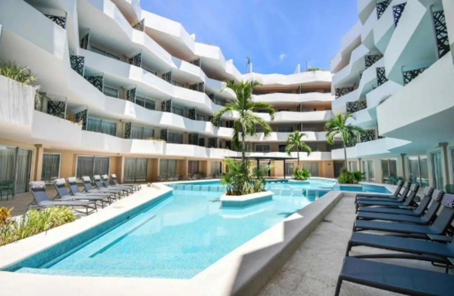 Gallery Condos Playa del Carmen